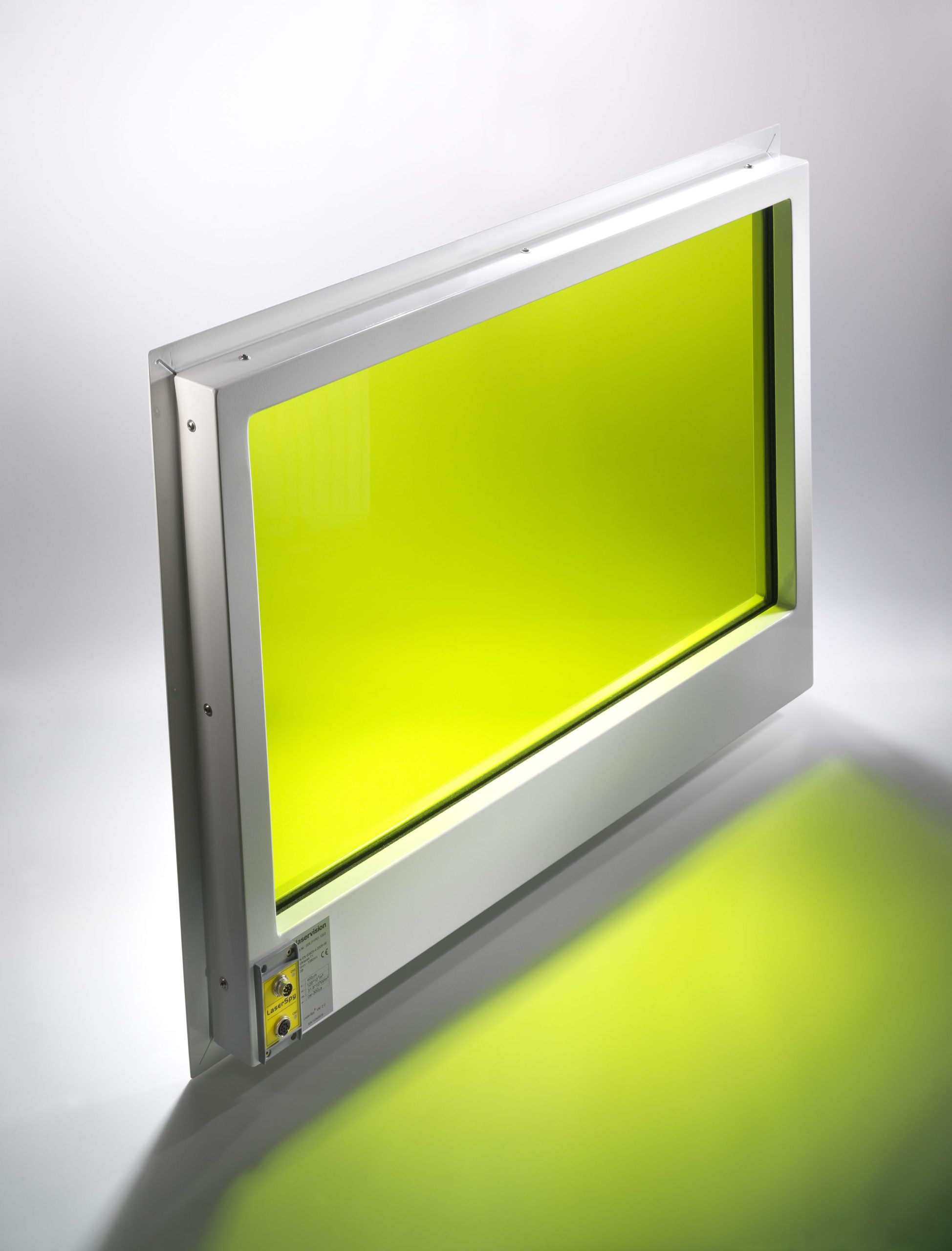 Aktif lazer kabin camı